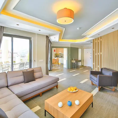 Sleeps 6 Pool Air Con Wifi *